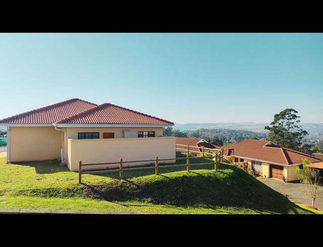 2 BEDROOM SIMPLEX FOR SALE IN EAGLE RIDGE ESTATE